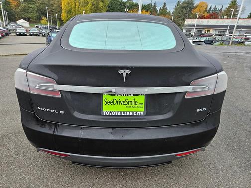 2015 Tesla Model S 85D