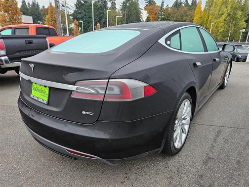 2015 Tesla Model S 85D