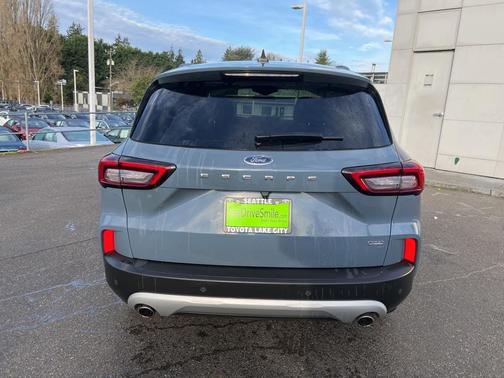 2024 Ford Escape PHEV SE