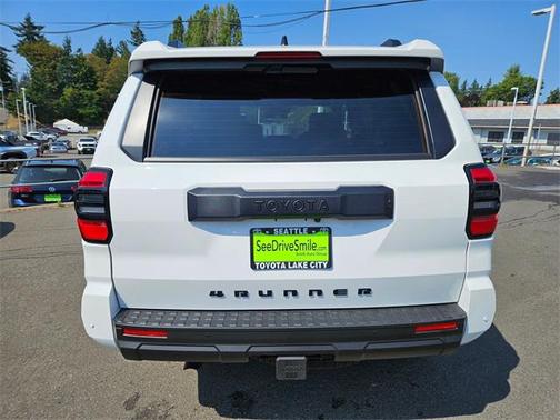 2025 Toyota 4Runner TRD Off Road