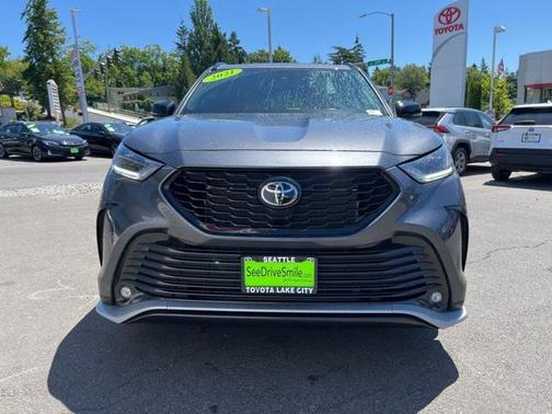 2021 Toyota Highlander XSE