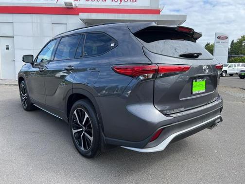 2021 Toyota Highlander XSE