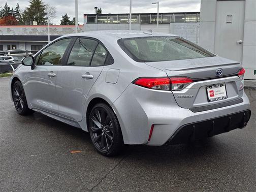 2023 Toyota Corolla Hybrid SE