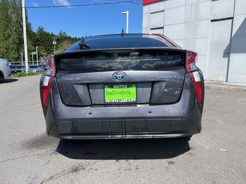 2017 Toyota Prius Four