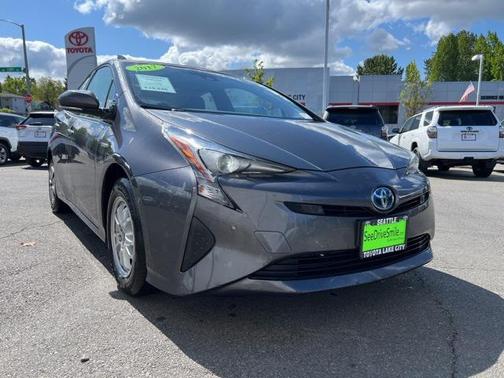 2017 Toyota Prius Four