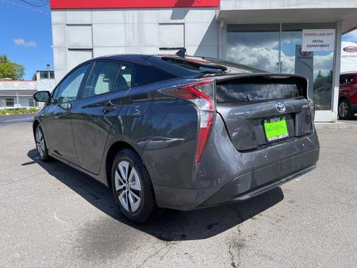 2017 Toyota Prius Four