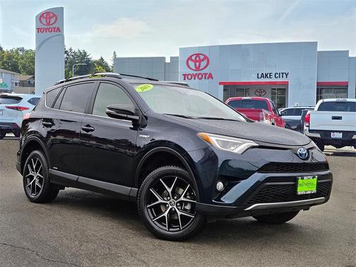 2018 Toyota RAV4 Hybrid SE