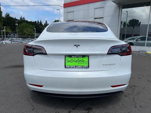 2022 Tesla Model 3 Performance