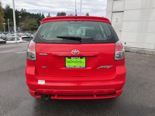 2007 Toyota Matrix Base