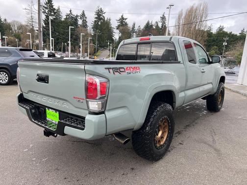 2022 Toyota Tacoma TRD Sport