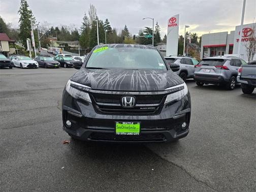 2021 Honda Pilot AWD Black Edition