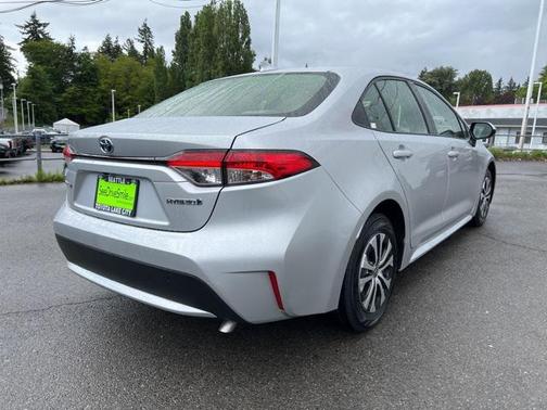2022 Toyota Corolla Hybrid SE