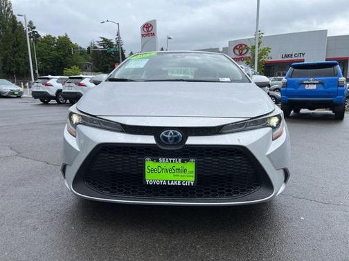 2022 Toyota Corolla Hybrid SE