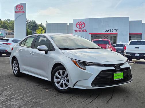 2026 Toyota Corolla LE