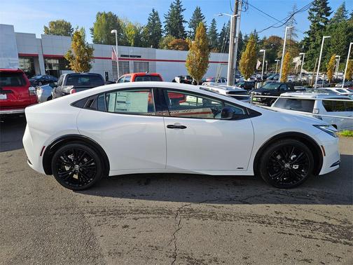 2026 Toyota Prius L