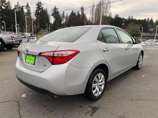 2015 Toyota Corolla LE