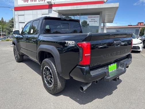 2025 Toyota Tacoma TRD Off Road