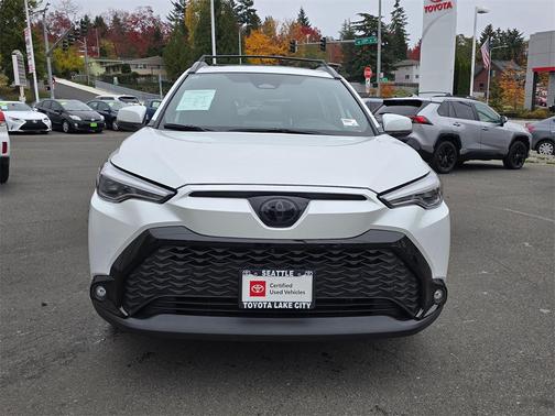 2024 Toyota Corolla Hybrid SE