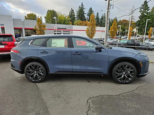 2025 Toyota Crown Signia Limited