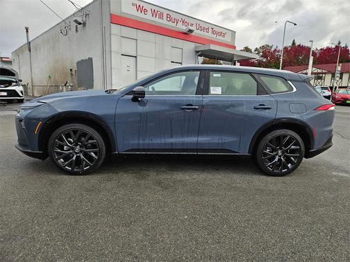 2025 Toyota Crown Signia Limited