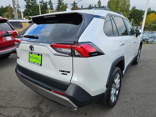 2025 Toyota RAV4 Limited
