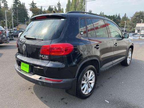 2017 Volkswagen Tiguan 2.0T Wolfsburg Edition