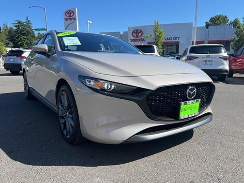 2025 Mazda Mazda3 FWD w/Preferred Package