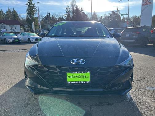 2021 Hyundai ELANTRA SEL