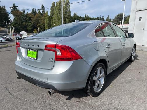 2013 Volvo S60 T5 Premier