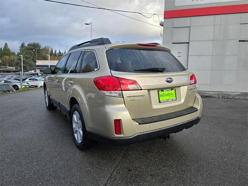 2010 Subaru Outback 2.5 i Premium