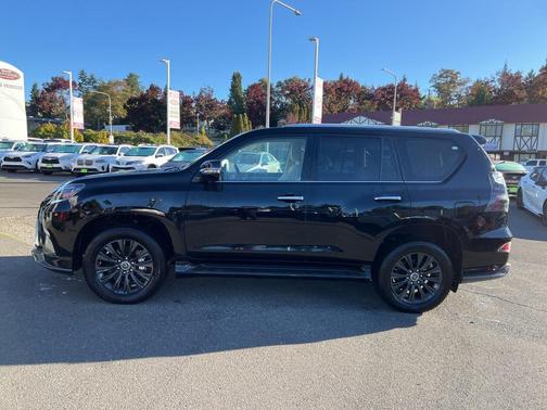 2023 Lexus GX 460 Premium