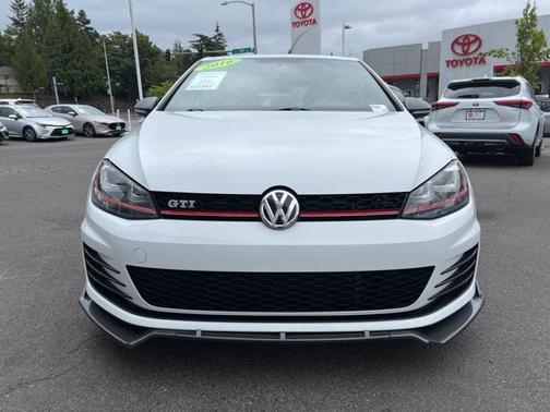 2016 Volkswagen Golf GTI 2.0T S 4-Door