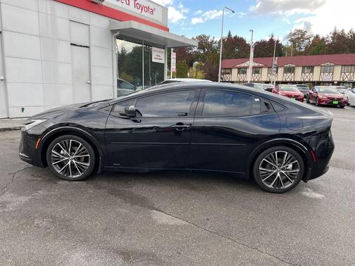 2025 Toyota Prius Limited