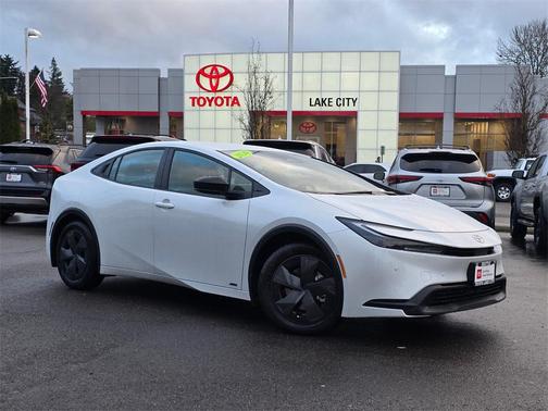 2026 Toyota Prius LE