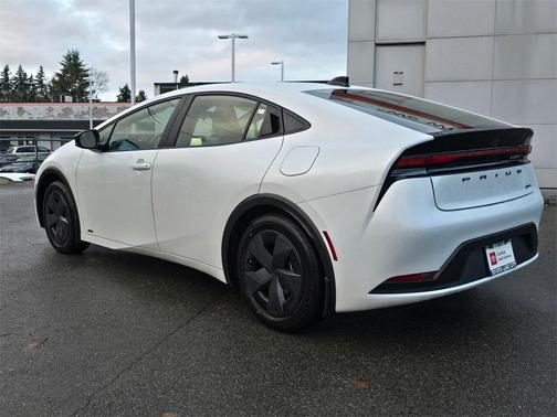 2026 Toyota Prius LE