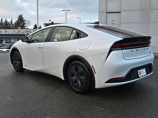 2026 Toyota Prius LE