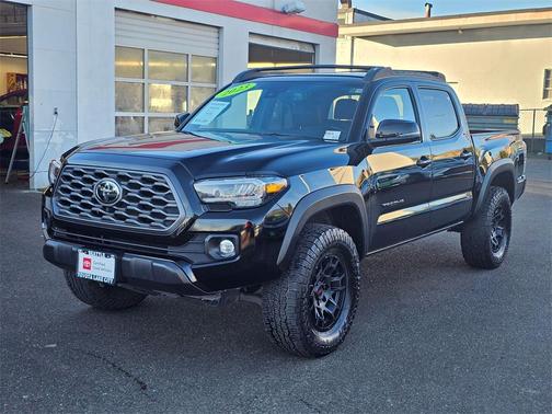 2023 Toyota Tacoma TRD Off Road
