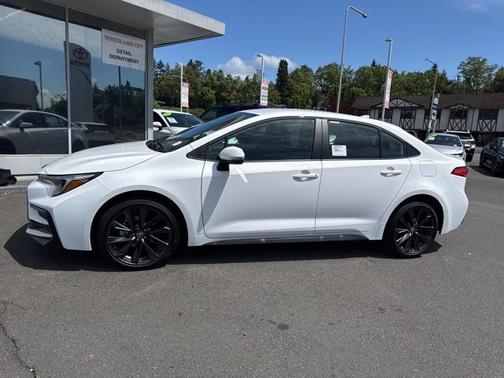 2025 Toyota Corolla SE