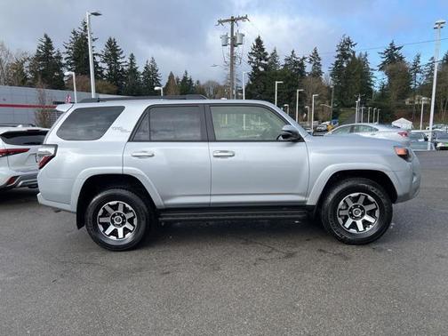2024 Toyota 4Runner TRD Off Road Premium