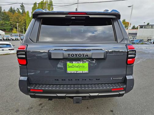 2025 Toyota 4Runner TRD Off Road