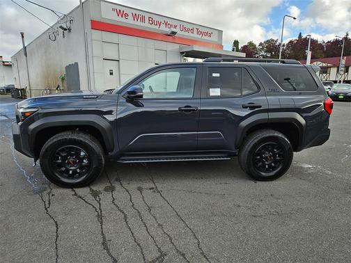 2025 Toyota 4Runner TRD Off Road