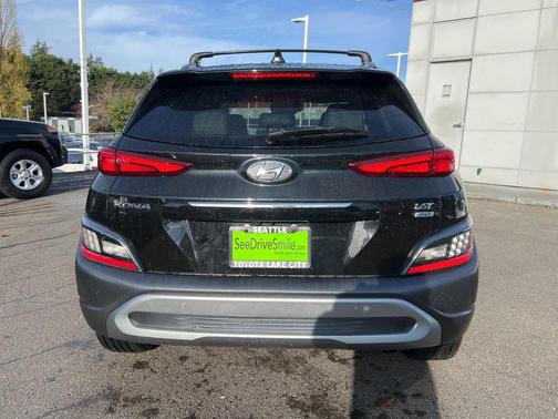 2022 Hyundai KONA Limited