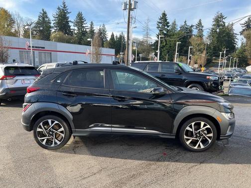 2022 Hyundai KONA Limited