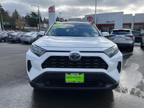 2019 Toyota RAV4 Hybrid LE