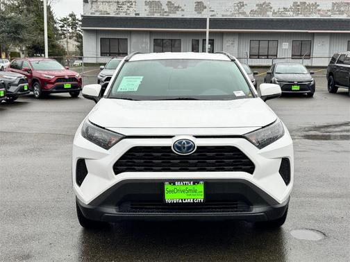 2019 Toyota RAV4 Hybrid LE
