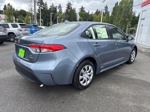 2025 Toyota Corolla Hybrid LE