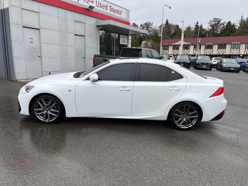 2017 Lexus IS 300 Base