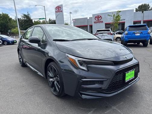 2025 Toyota Corolla Hybrid SE