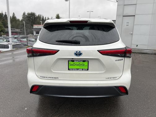 2021 Toyota Highlander Hybrid Limited