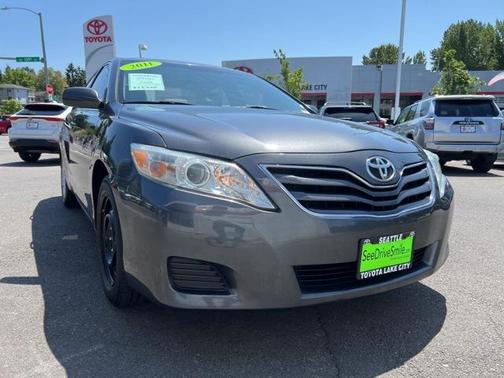 2011 Toyota Camry LE